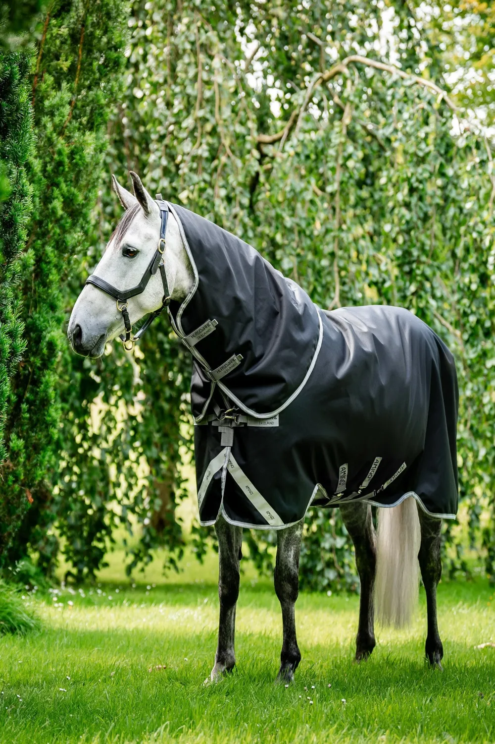 Horseware Hästtäcken & Flughuvor|Horseware-Amigo Utetäcke Plus 400g V-front 1200D