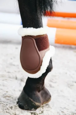 Kentucky Horsewear Kentucky Horsewear|Benskydd & Benlindor-Bakskydd Fårskinn Brun