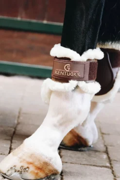Kentucky Horsewear Kentucky Horsewear|Benskydd & Benlindor-Bakskydd Fårskinn Brun