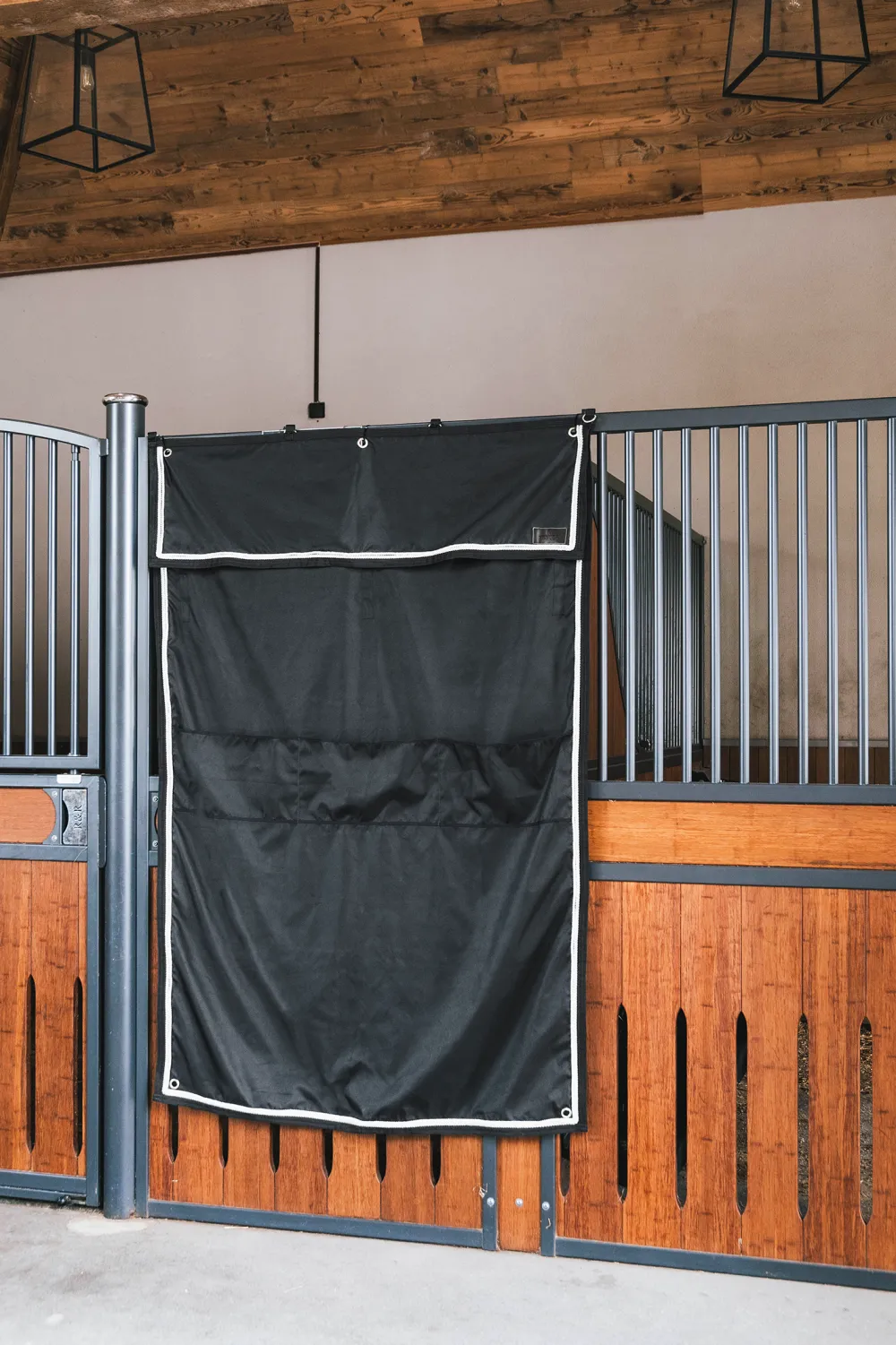 Kentucky Horsewear Kentucky Horsewear|Väskor & Boxgardiner-Boxgardin Vattentät Med Fickor Svart