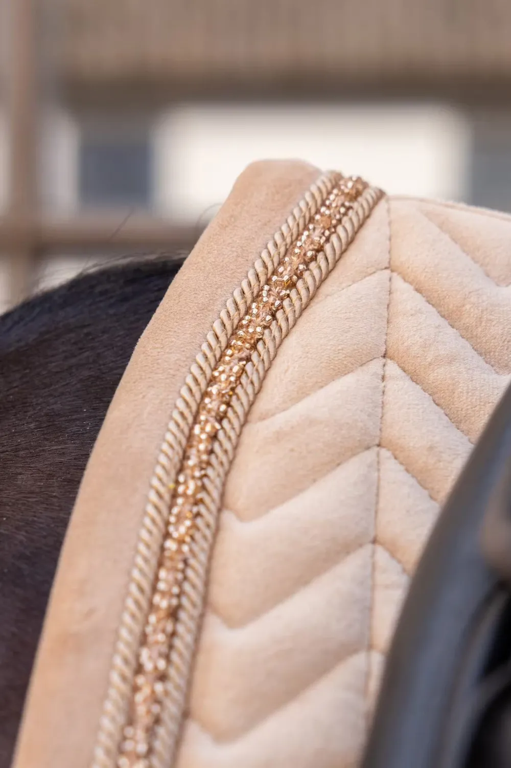 Kentucky Horsewear Kentucky Horsewear|Schabrak & Huvor-Dressyrschabrak Velvet Mini Pearls Beige