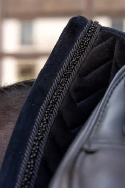 Kentucky Horsewear Kentucky Horsewear|Schabrak & Huvor-Dressyrschabrak Velvet Mini Pearls Svart