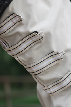 QHP Qhp-Eksemtäcke med Hals Beige