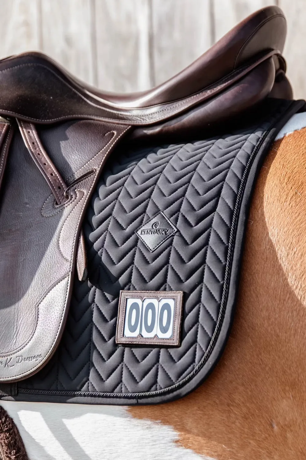 Kentucky Horsewear Schabrak & Huvor-Fiskben Tävlingsschabrak Svart