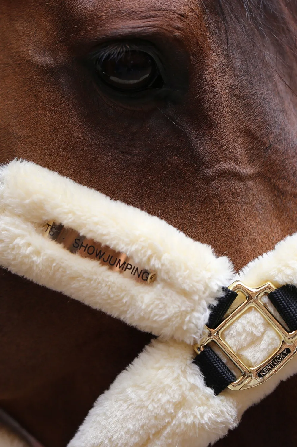 Kentucky Horsewear Grimmor & Grimskaft-Fårskinnsgrimma Natur