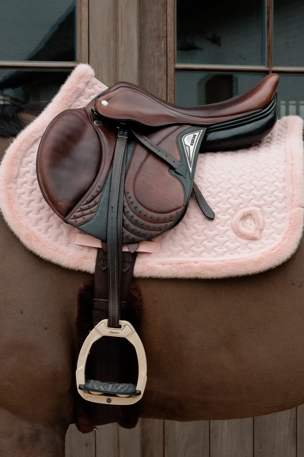 Kentucky Horsewear Kentucky Horsewear|Schabrak & Huvor-Hoppschabrak Fuskpäls Old Rose