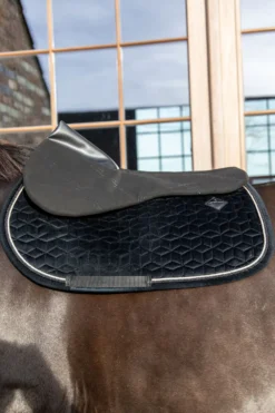 Kentucky Horsewear Sadlar & Sadelpaddar-Korrektionspadd 18mm