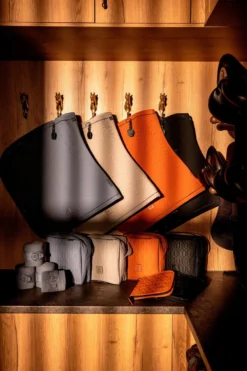 Eskadron Väskor & Boxgardiner|Eskadron-Passfodral Platinum-26 Amber