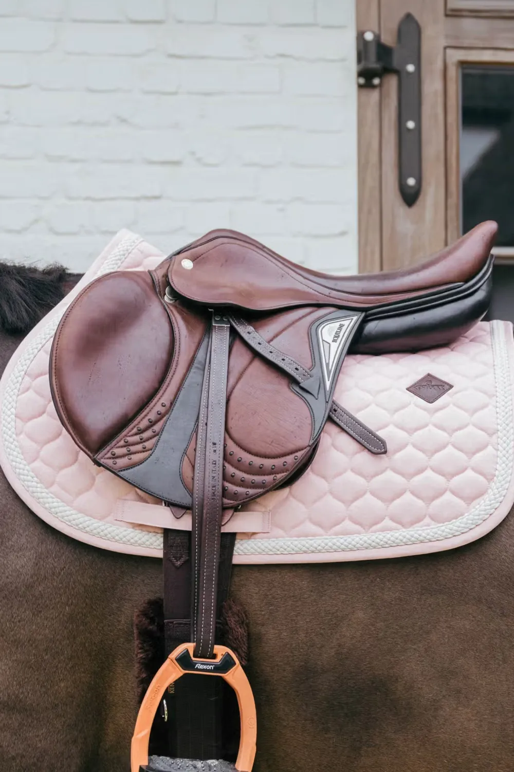 Kentucky Horsewear Kentucky Horsewear|Schabrak & Huvor-Plaited Cord Hoppschabrak Light Rose