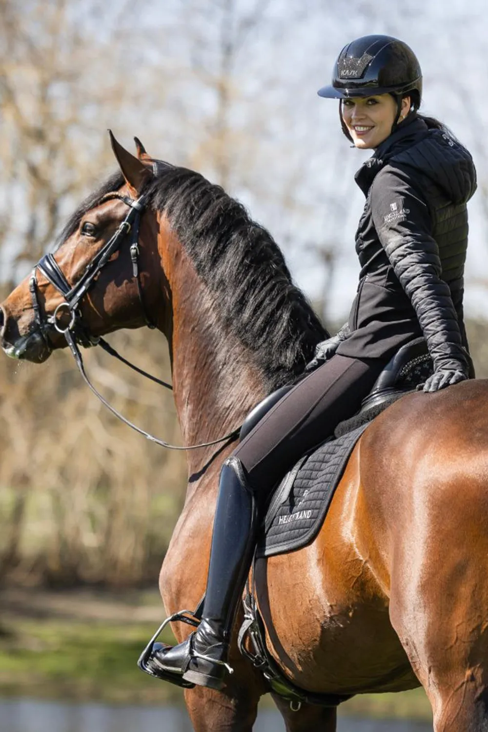 Kask Kask-Ridhjälm Kooki Lady Shine Swarovski Svart