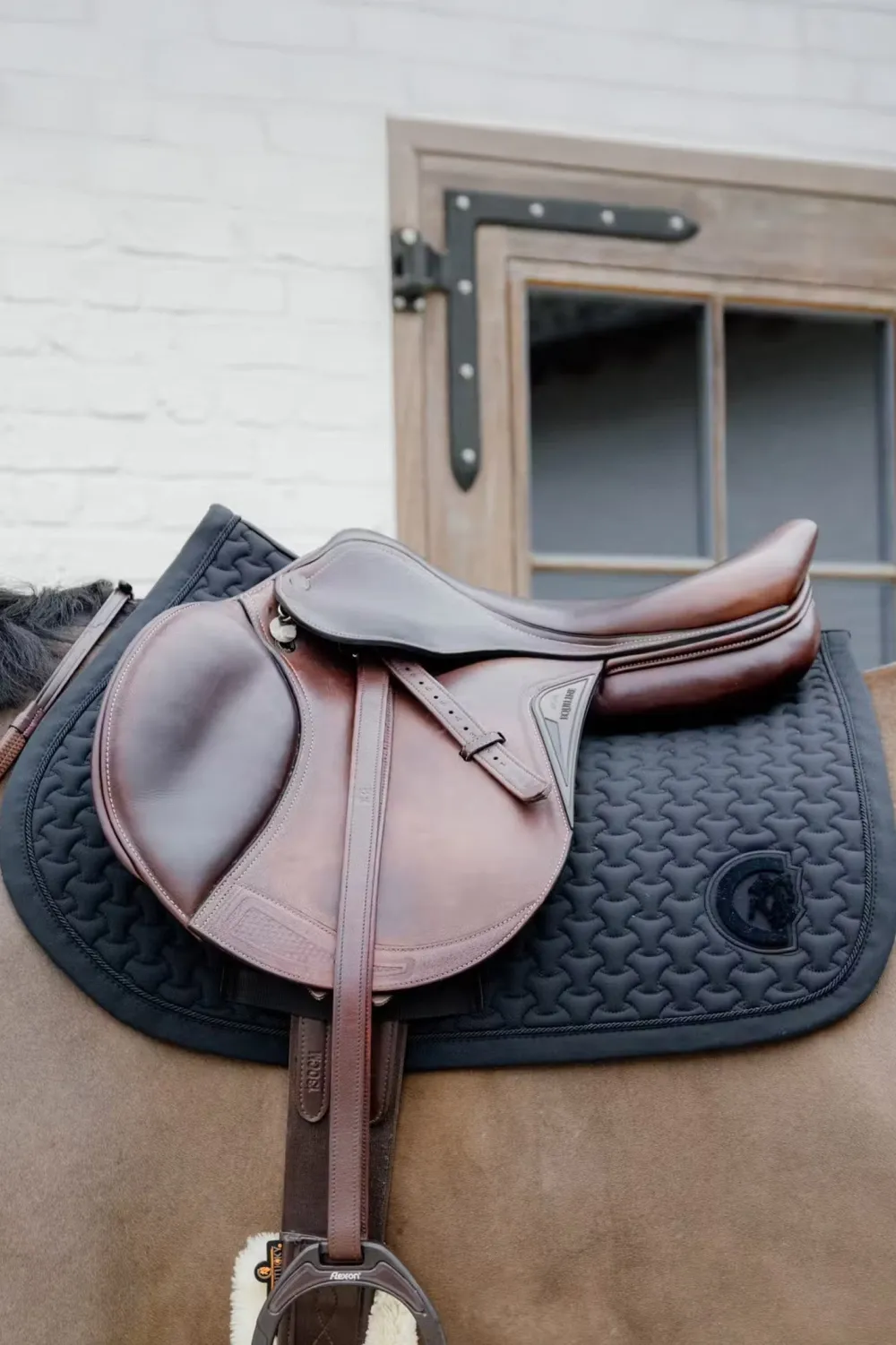 Kentucky Horsewear Kentucky Horsewear|Schabrak & Huvor-Schabrak 3D Logo Svart