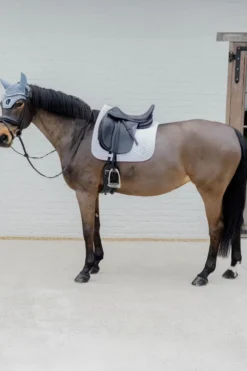 Kentucky Horsewear Kentucky Horsewear|Schabrak & Huvor-Schabrak 3D Logo Vit