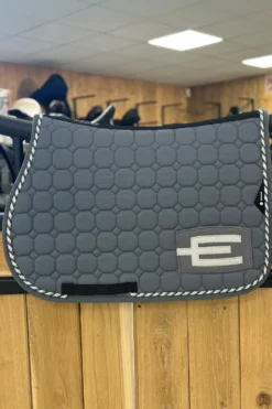 Equiline Schabrak & Huvor|Equiline-Schabrak E-logga