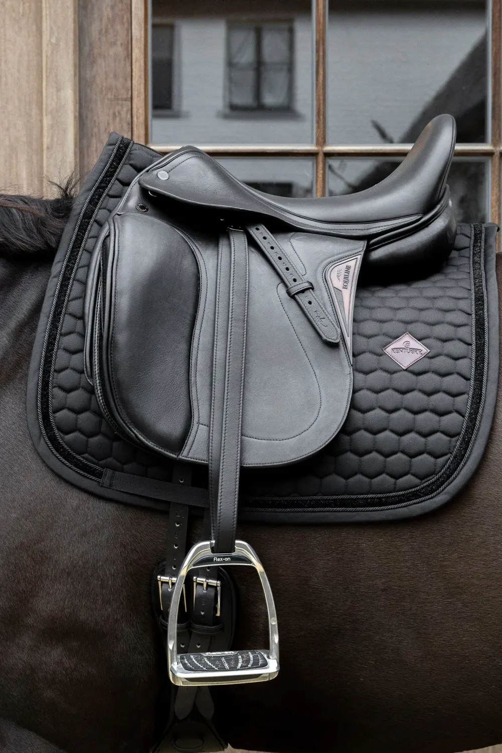 Kentucky Horsewear Kentucky Horsewear|Schabrak & Huvor-Schabrak Glitterband Svart