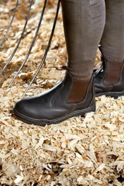 Mountain Horse Mountain Horse-Stallskor Protective Brun