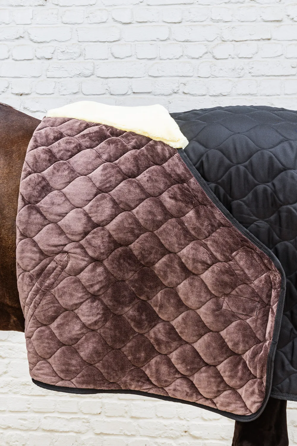 Kentucky Horsewear Hästtäcken & Flughuvor|Kentucky Horsewear-Stalltäcke Comfort 100g Svart