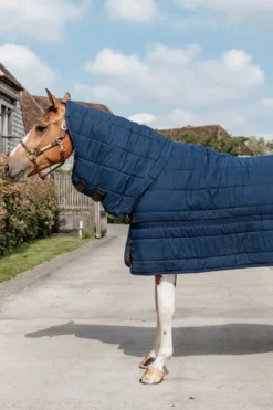Kentucky Horsewear Kentucky Horsewear-Stalltäcke Skin Friendly Hals 150g