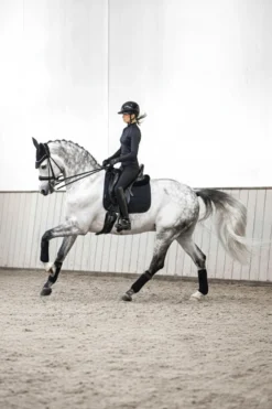 LeMieux Schabrak & Huvor|Lemieux-Suede Crysta Dressyrschabrak Svart